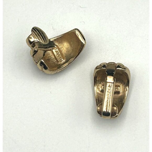 Vintage Gold Tone Clip-On Earrings by Avon - Picture 6 of 6